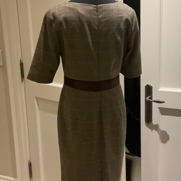 Plaid brown belted classic elbow sleeve dress by Chapter One. - Picture 2 of 4